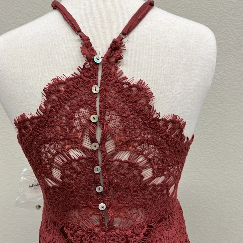 Free People She’s Got It Lace Bodycon Slip Dress - Picture 6 of 9